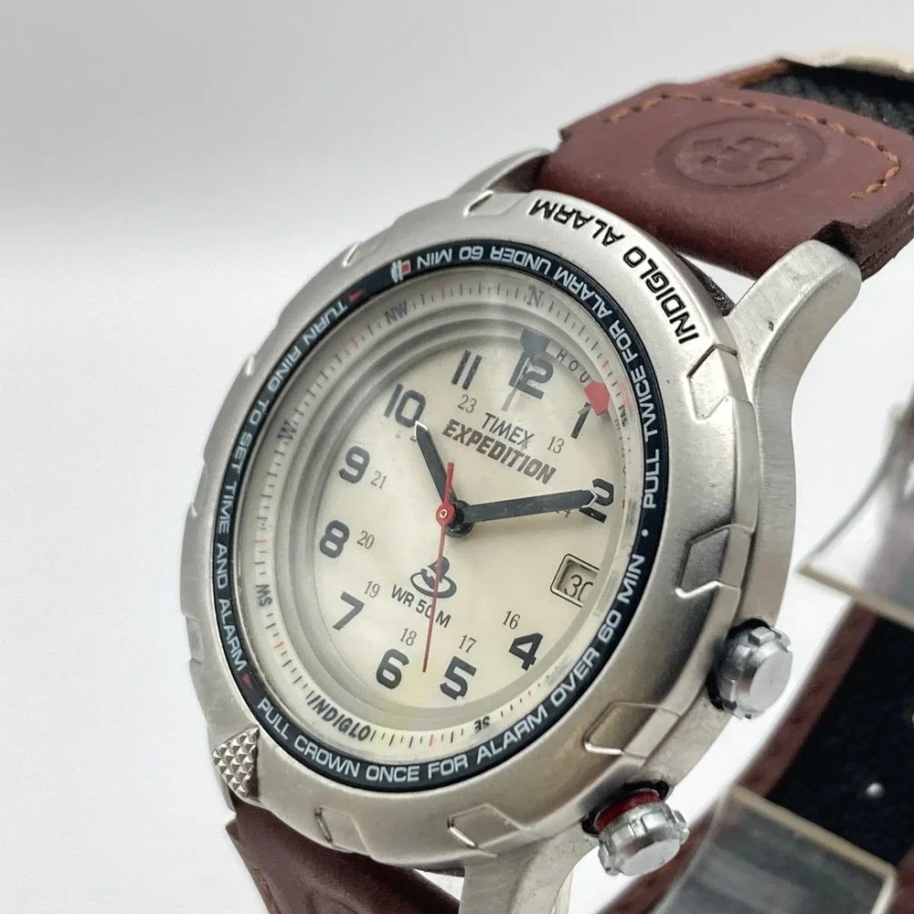Timex Expedition Shenmue Mens Watch 39mm Silver Tone Indiglo New Battery